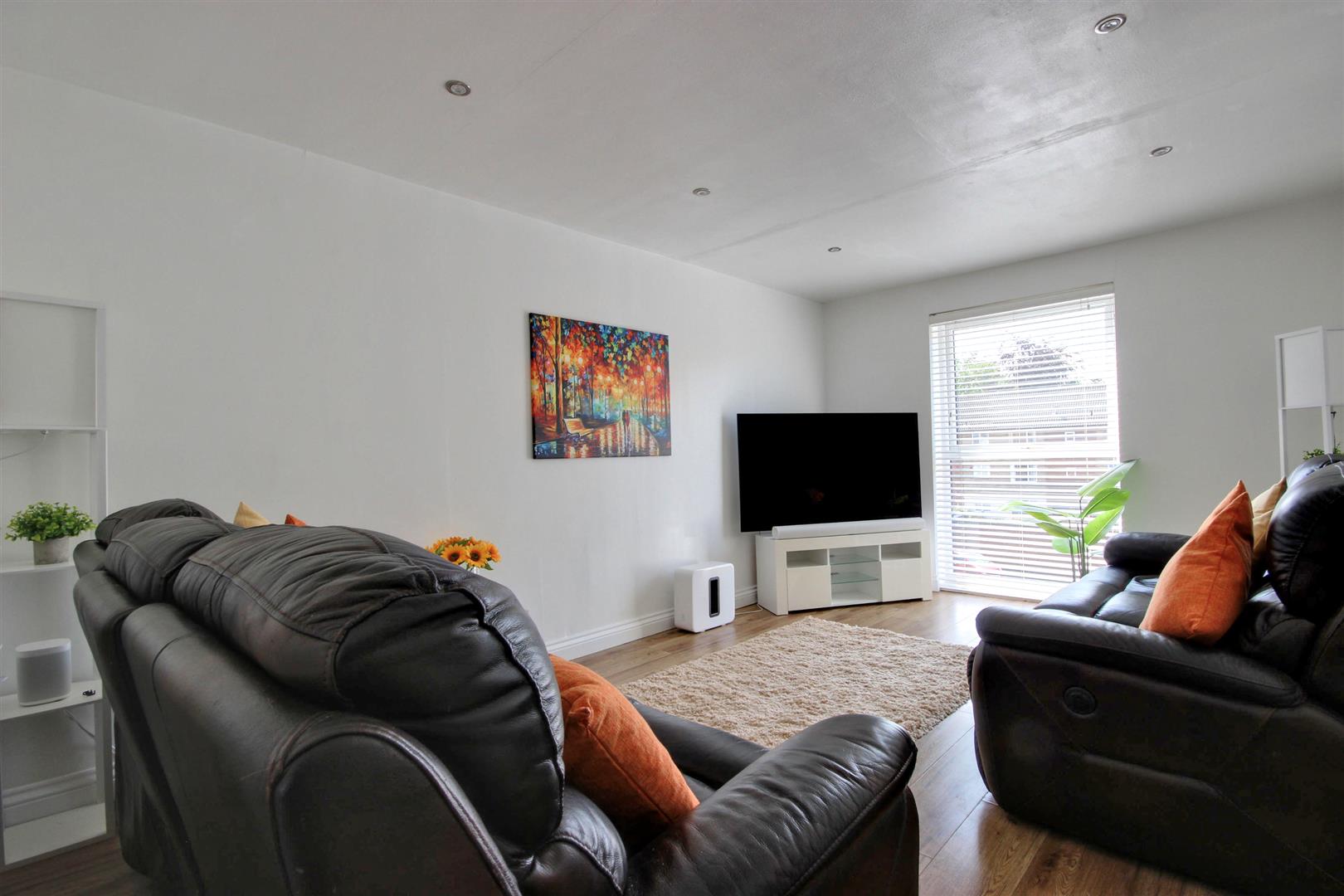 Elm Tree Court, Cottingham